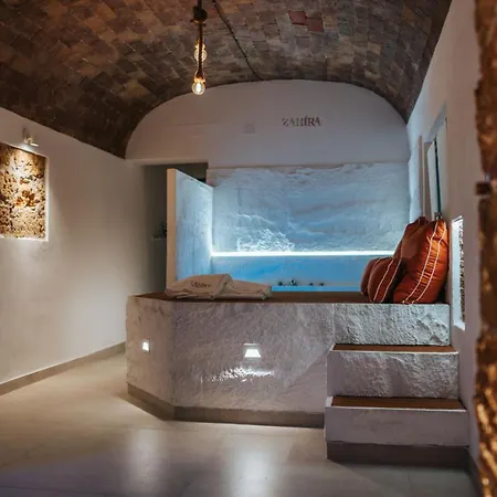 아파트 Zahira Suite&spa